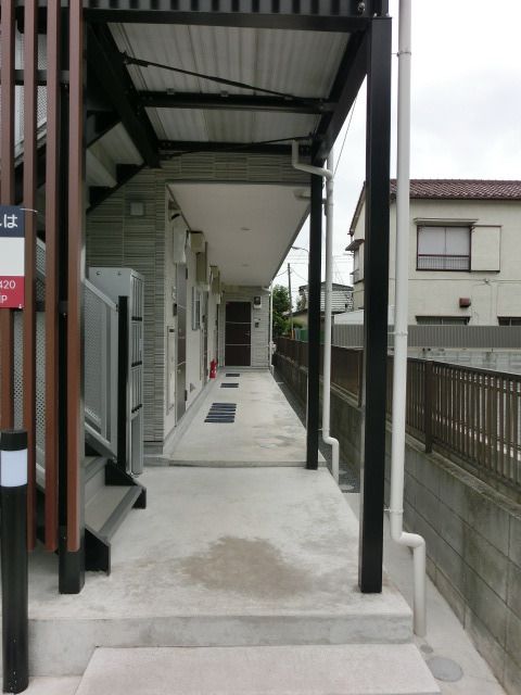 エントランス　マンション入口です
