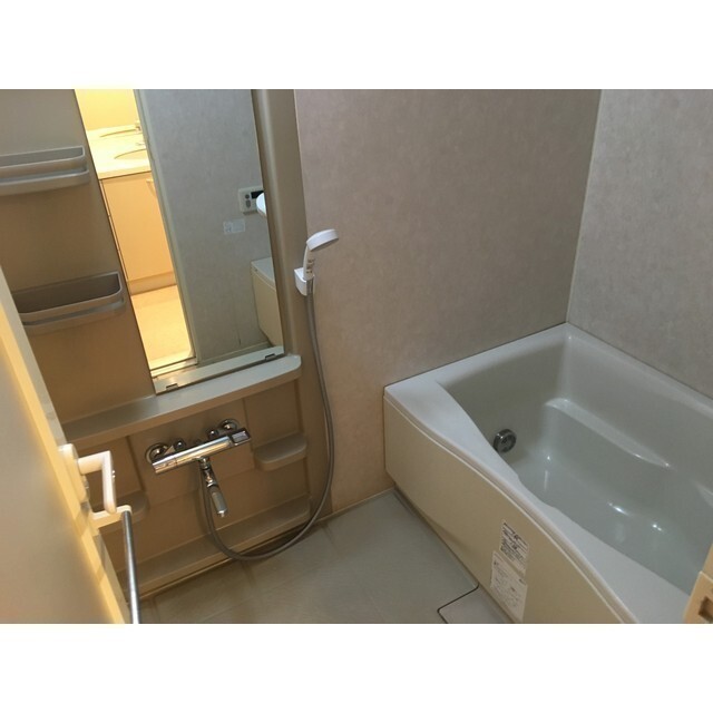 バス・シャワールーム　同タイプ別室