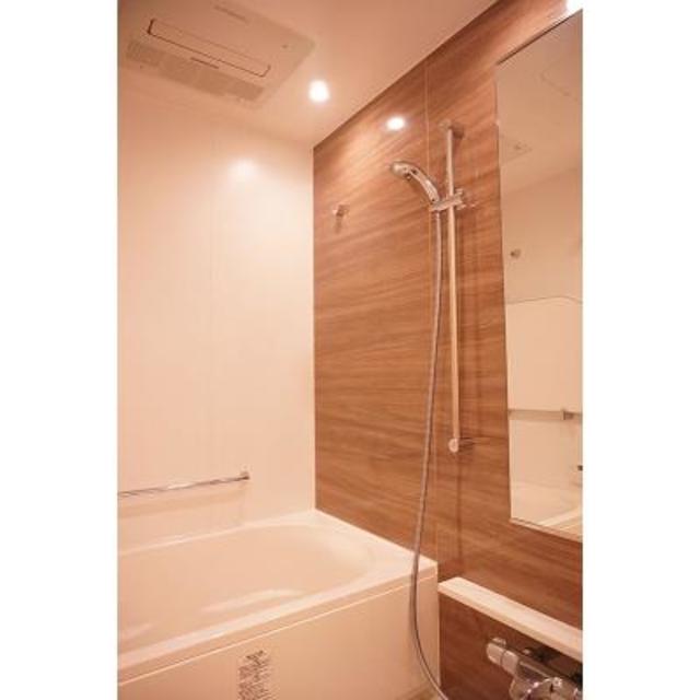 バス・シャワールーム　※写真は同タイプ住戸です。