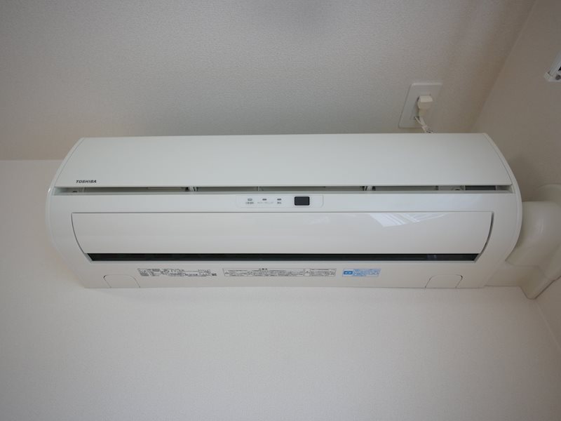 その他設備　エアコン（洋室6.7帖）