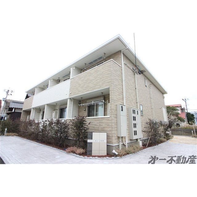 エントランス　建物外観