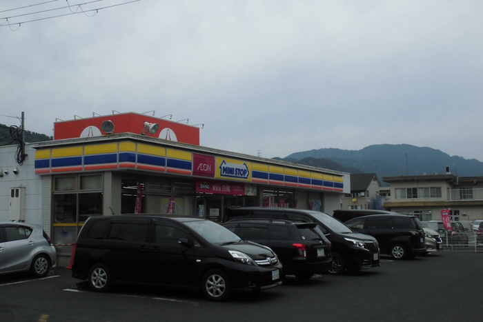 コンビニ　ミニストップ 大津大門通店（コンビニ）まで350m