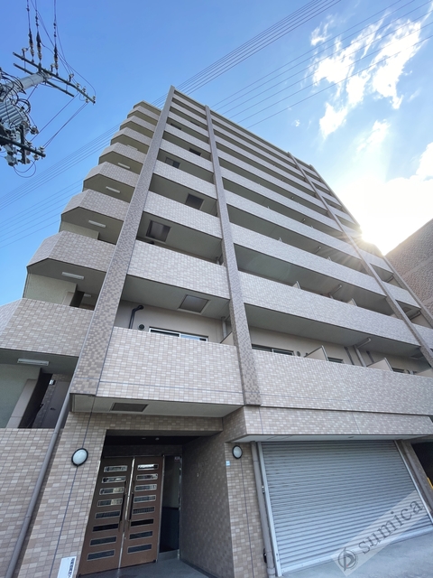 建物外観　鉄筋コンクリート造・ガッチリとした建物です♪