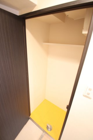 洗面設備　コンパクトで使いやすい洗面所