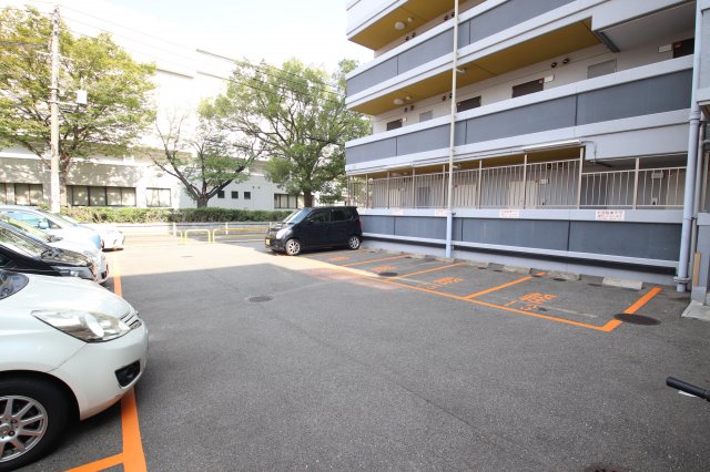 駐車場　駐車場があります