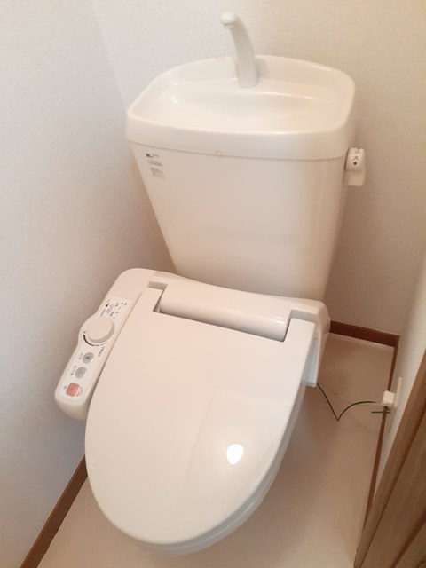 トイレ　図面と現状に相違がある場合には現状を優先