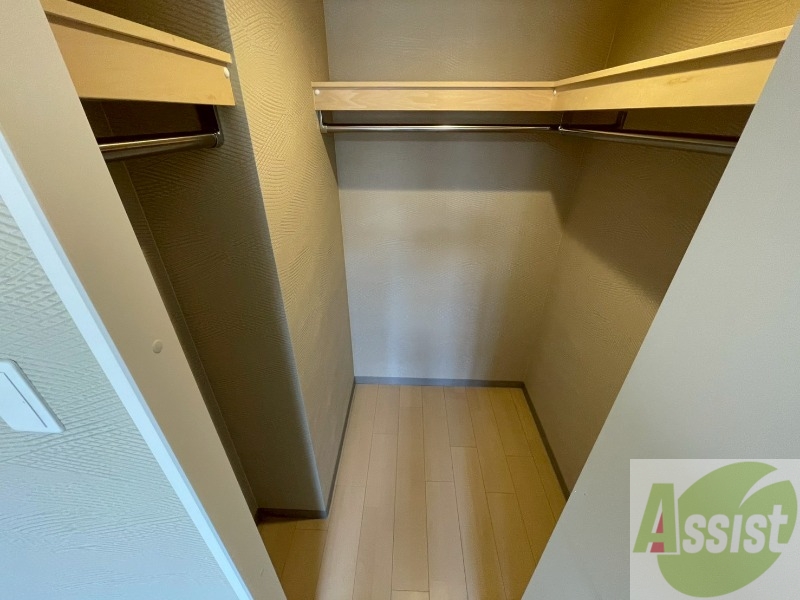 収納　収納もバッチリあるのでお部屋が片付きますよ！