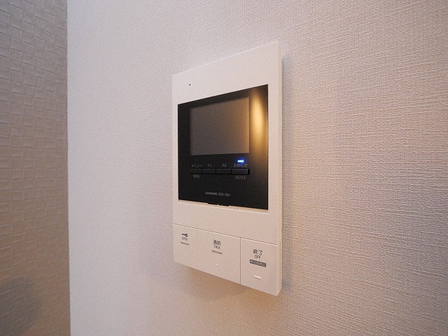 セキュリティ　防犯面に配慮したＴＶモニターホン付きです！