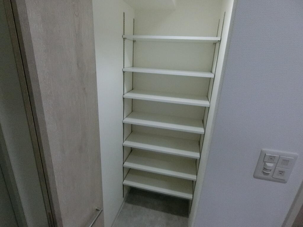 その他　ウォシュレット完備