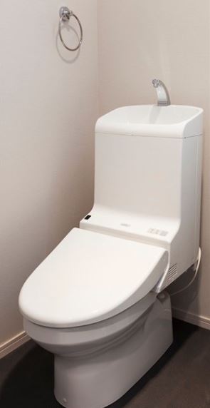 トイレ　清潔感のあるトイレです
