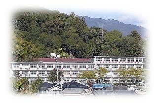 小学校　浜松市立二俣小学校（小学校）まで833m