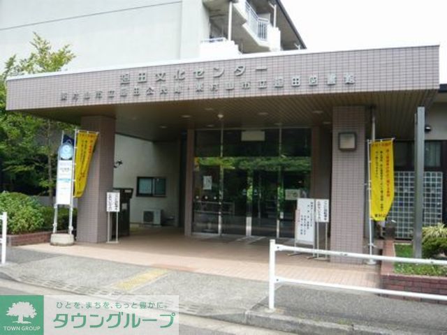 図書館　廻田図書館（図書館）まで890m