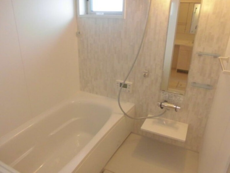 バス・シャワールーム　図面と現状に相違がある場合には現状を優先