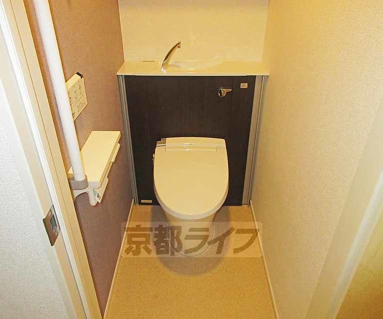 トイレ　ウォシュレット完備！