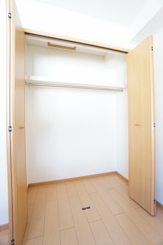 収納　※同物件・反転タイプの写真です。