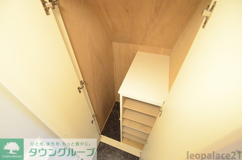 玄関　現況を優先