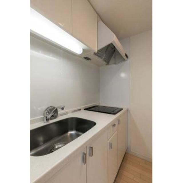 キッチン　写真は同タイプ住居です。