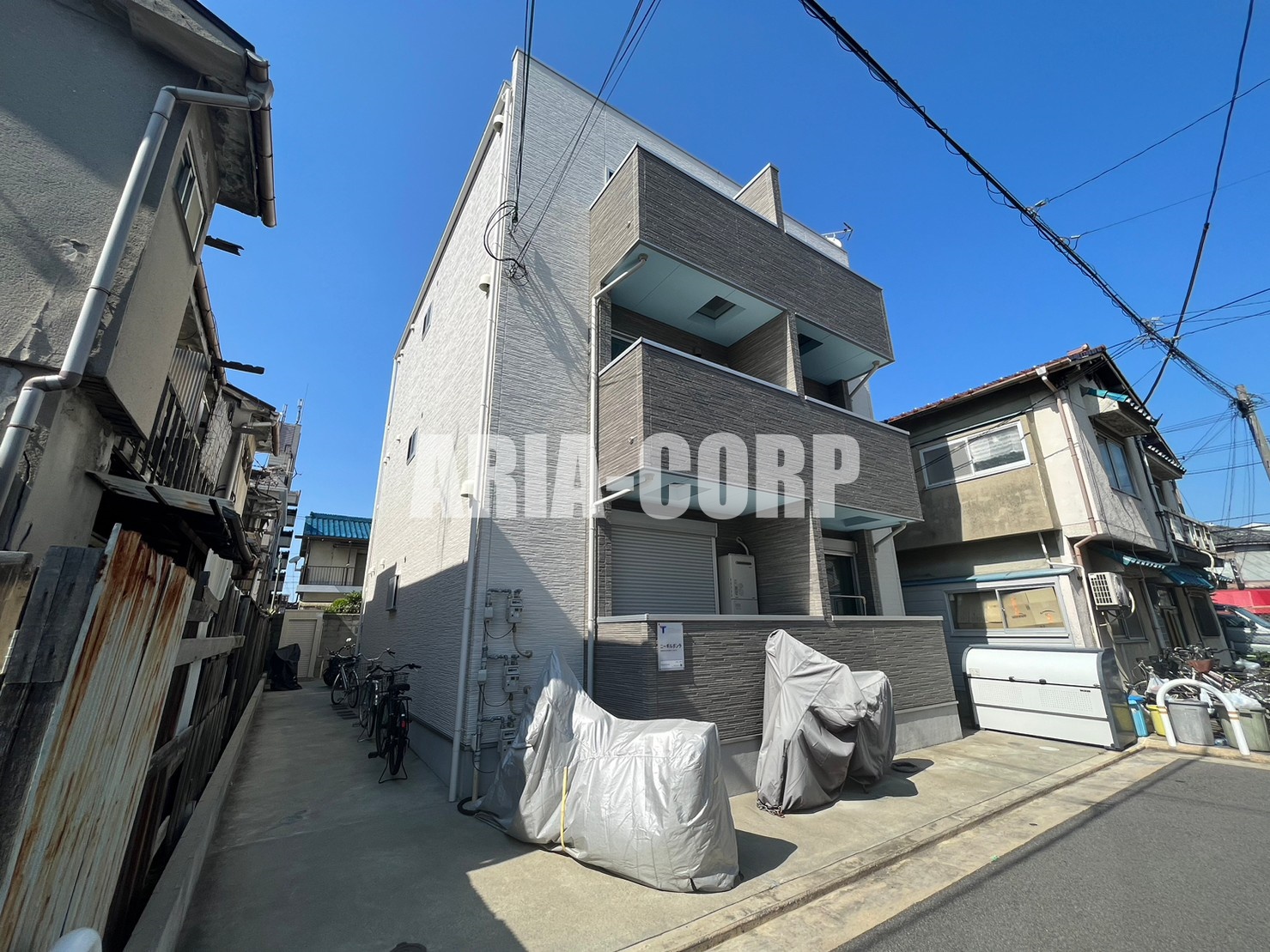 建物外観　2018年完成、大手ハウスメーカー施工デザイナーズアパート！
