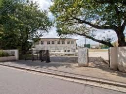 中学校　船橋市立船橋中学校（中学校）まで1090m