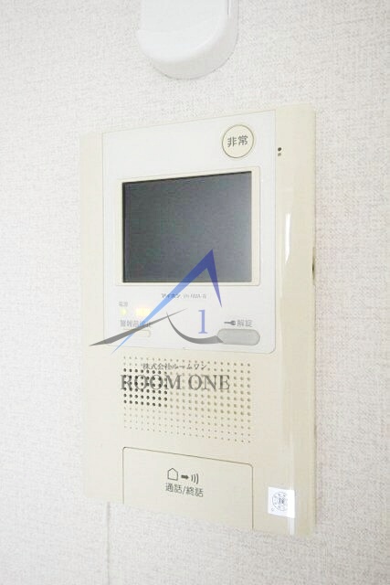 セキュリティ　モニター付きインターホンです。