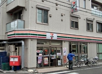 コンビニ　セブンイレブン大田区千鳥2丁目店（コンビニ）まで249m
