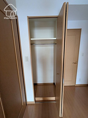 収納　クローゼット付きです