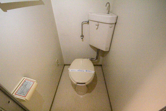 トイレ　※別部屋の写真です