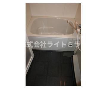 バス・シャワールーム　?