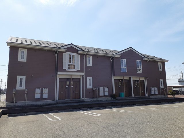 建物外観　落ち着いた雰囲気の外観です