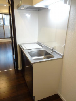 キッチン　リーヴェルポート横浜西口Carna