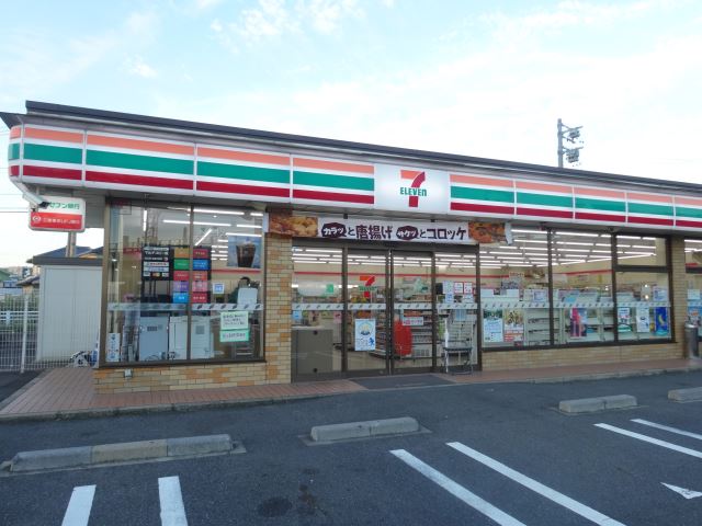 コンビニ　セブンイレブン（コンビニ）まで480m