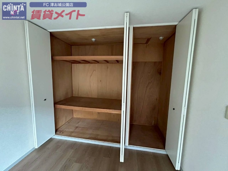収納　同じ物件、別部屋の写真です