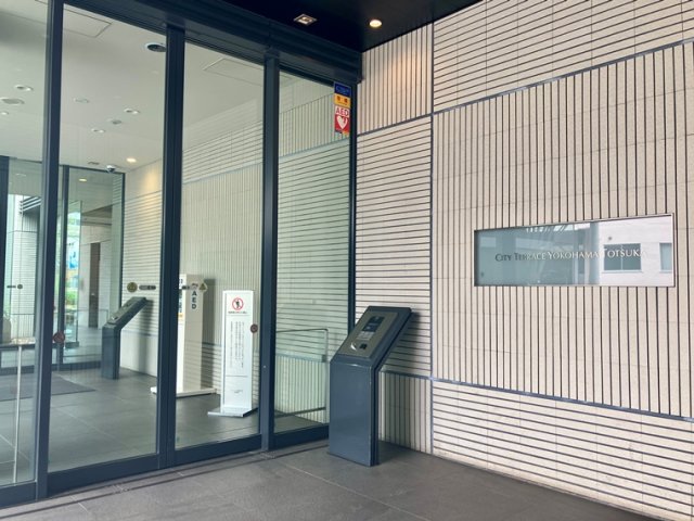 セキュリティ　女性の方でも安心のモニター付きオートロック♪