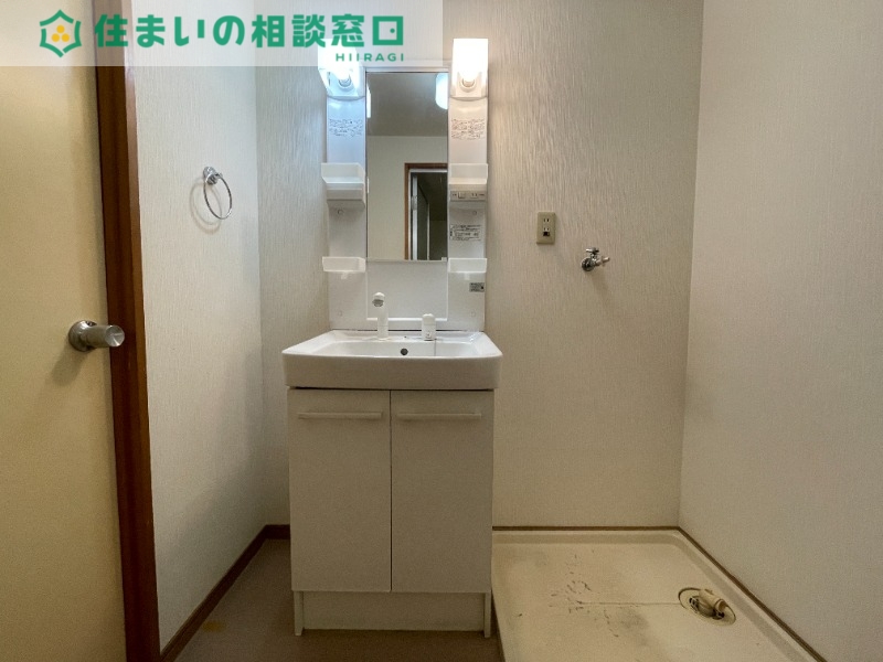 洗面設備　同型