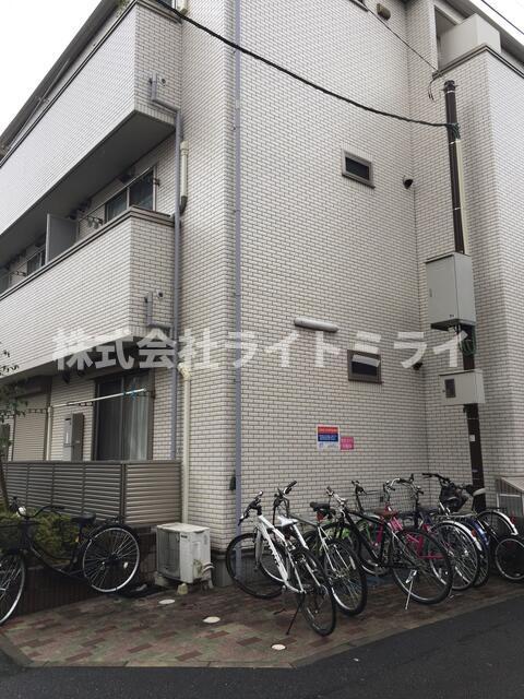 エントランス　駐輪スペース?