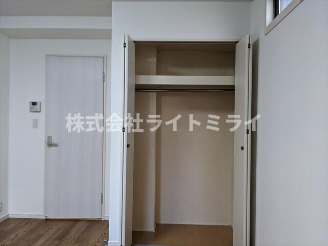 収納　?