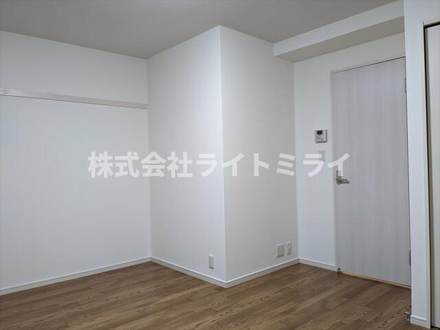 居室・リビング　?