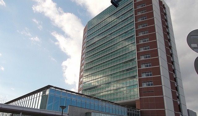 役所　鈴鹿市役所（役所）まで1300m