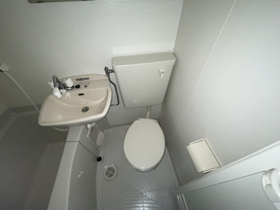 トイレ　※別部屋の写真です