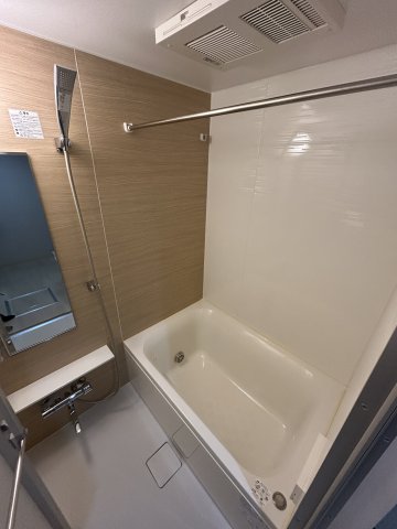 バス・シャワールーム　日々の暮らしに欠かせないお風呂です