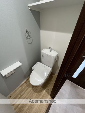 南海本線 堺駅 徒歩6分 4階建 築1年のトイレ写真