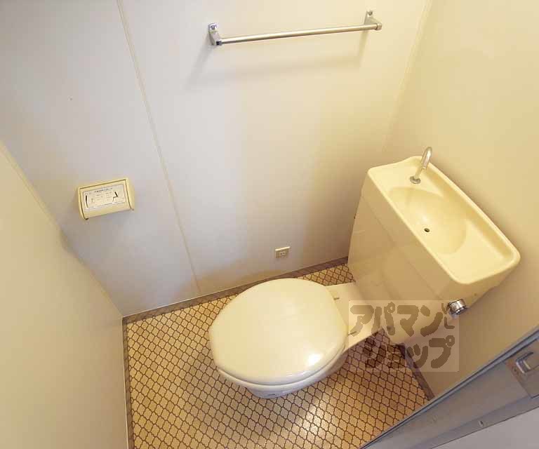 トイレ　トイレです。