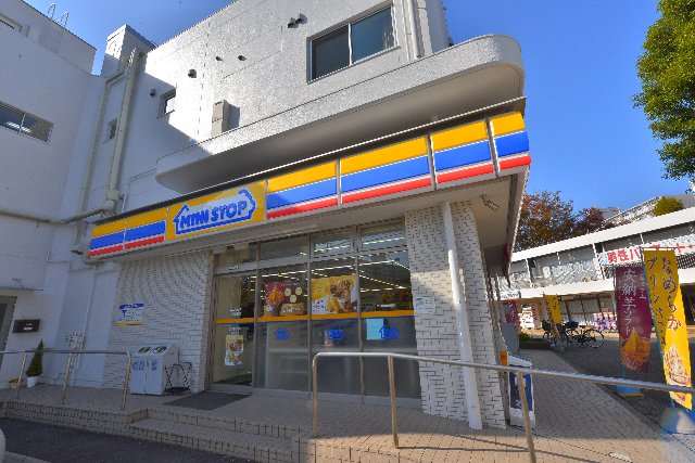 コンビニ　ミニストップ 船橋行田店（コンビニ）まで578m