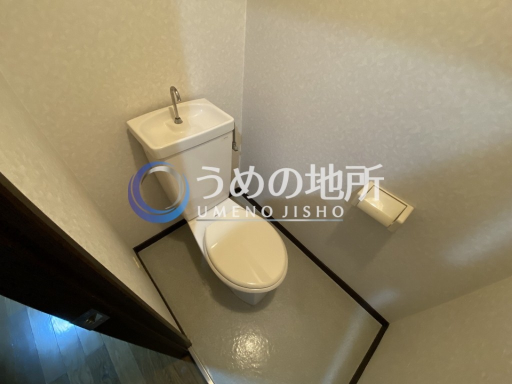 トイレ　トイレ