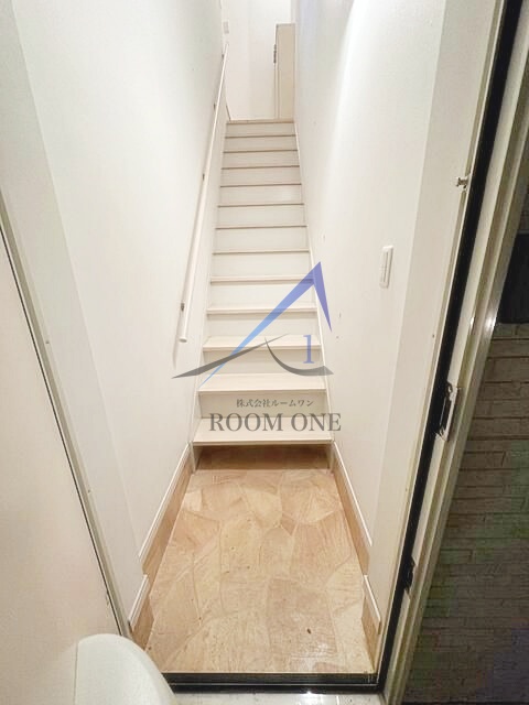 玄関　玄関です。