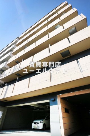 建物外観　シンプルで洗練されたデザインが毎日の暮らしに心地よさをプラス