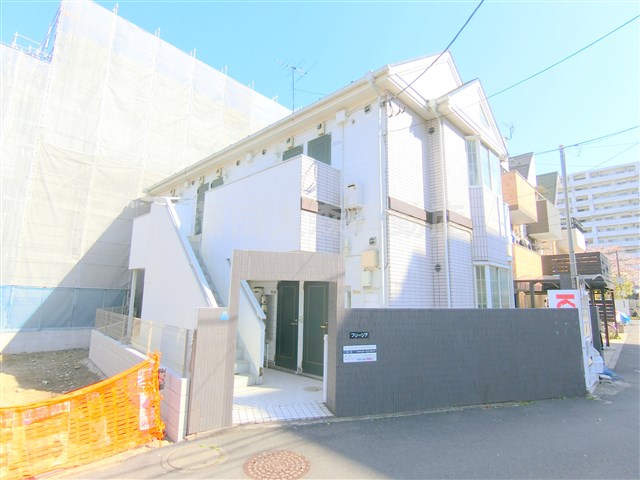 建物外観　1989年6月築　木造地上2階建て総戸数10戸の賃貸アパート