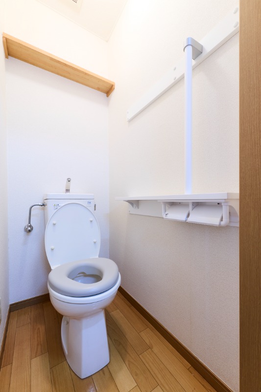 トイレ　コンパクトで使いやすいトイレです