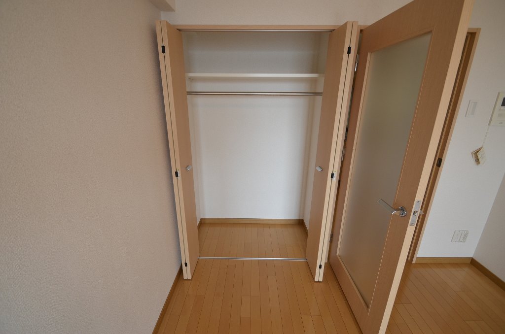 収納　クローゼット