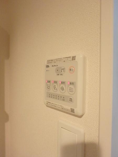 その他　浴室乾燥機も付いてるので便利です☆